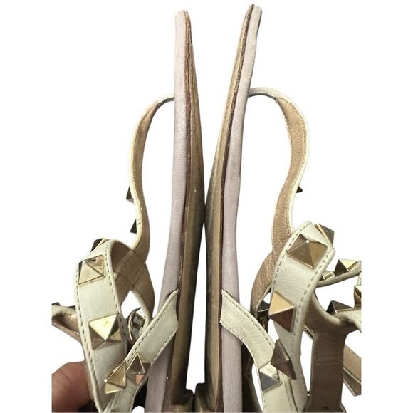 Valentino Garavani Rockstud leather sandals size: 371/2 US 7 - Picture 3 of 12